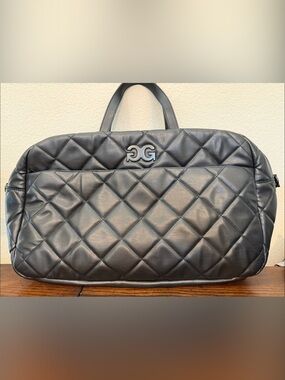 Black Quilted Top-Handle duffel Bag with Interlocking GG Accent